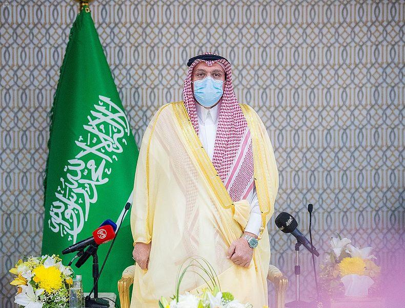 بتكلفة 100 مليون ريال.. أمير القصيم يدشن مستشفى الإبل في بريدة بتكلفة 100 مليون ريال.. أمير القصيم يدشن مستشفى الإبل في بريدة