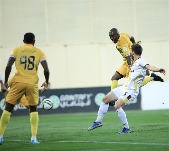 الاخضر الاخضر