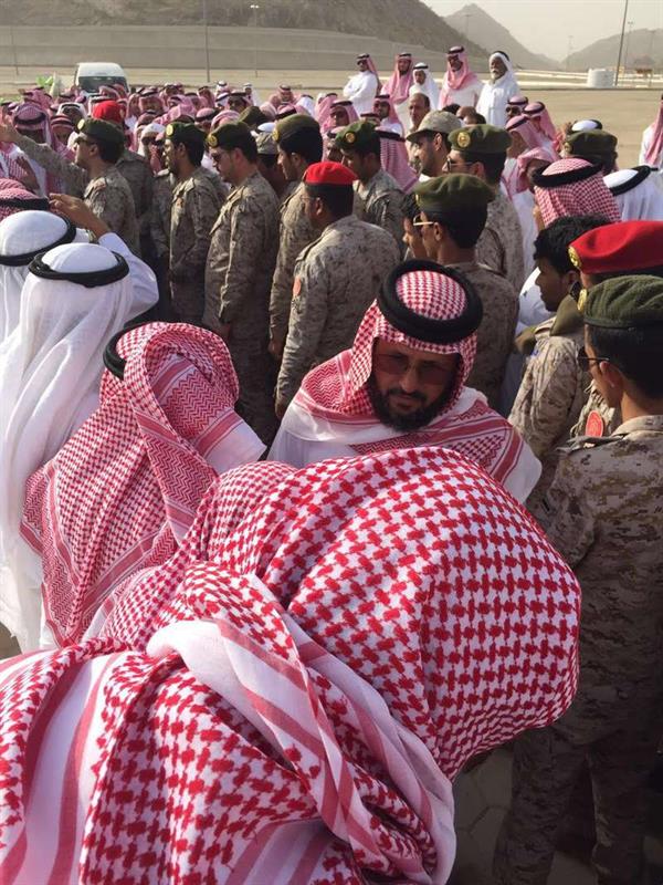 تشييع جثمان أول شهيد بـ