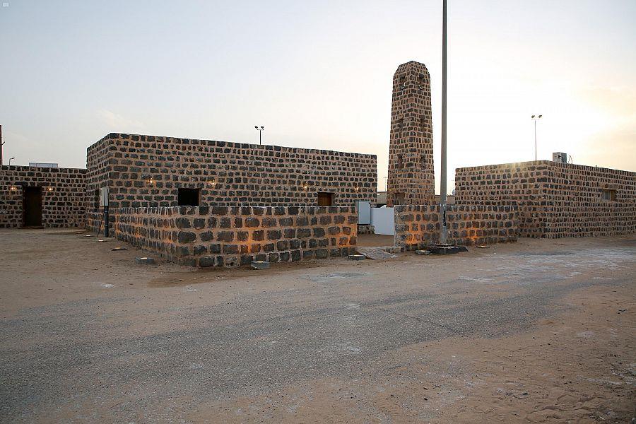 تعرّف على مسجد الحديثة التاريخي بالجوف ضمن مشروع ولي العهد لترميم المساجد التاريخية