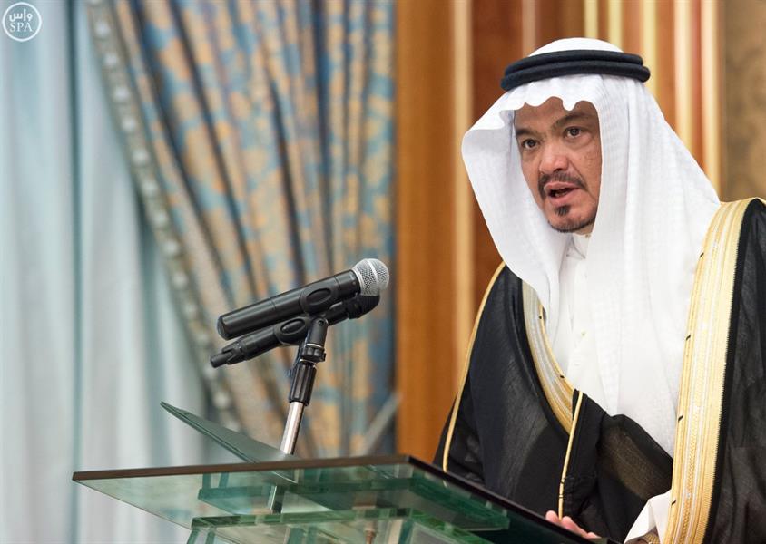  الوزراء والمسؤولون يؤدون القسم أمام الملك سلمان