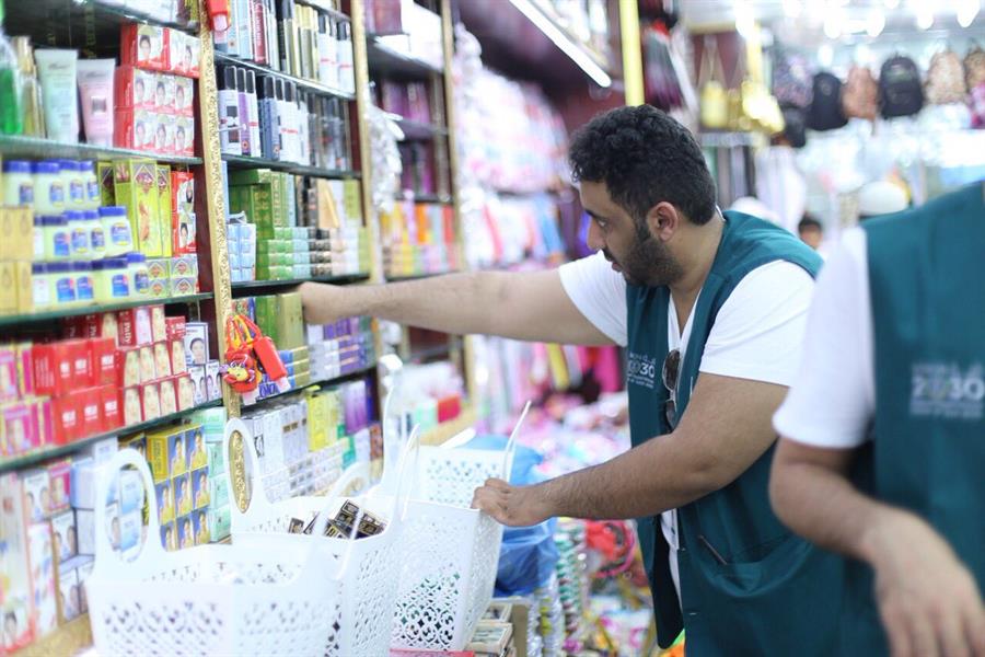 لحوم فاسدة وحليب سيئ التخزين.. 