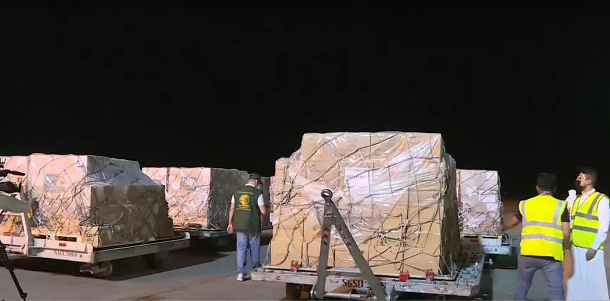 بدء تسيير المستلزمات الطبية التي وجه بها خادم الحرمين الشريفين لماليزيا لمواجهة كورونا 