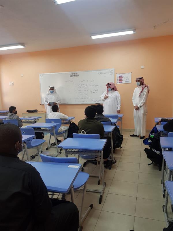 6 ملايين طالب وطالبة يعودون لمقاعد الدراسة مع انطلاق الفصل الدراسي الثاني 6 ملايين طالب وطالبة يعودون لمقاعد الدراسة مع انطلاق الفصل الدراسي الثاني