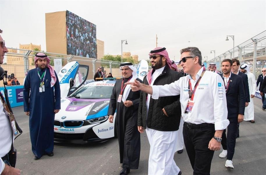 بالصور .. ولي العهد يشهد انطلاقة الجولة الافتتاحية لبطولة بالصور .. ولي العهد يشهد انطلاقة الجولة الافتتاحية لبطولة