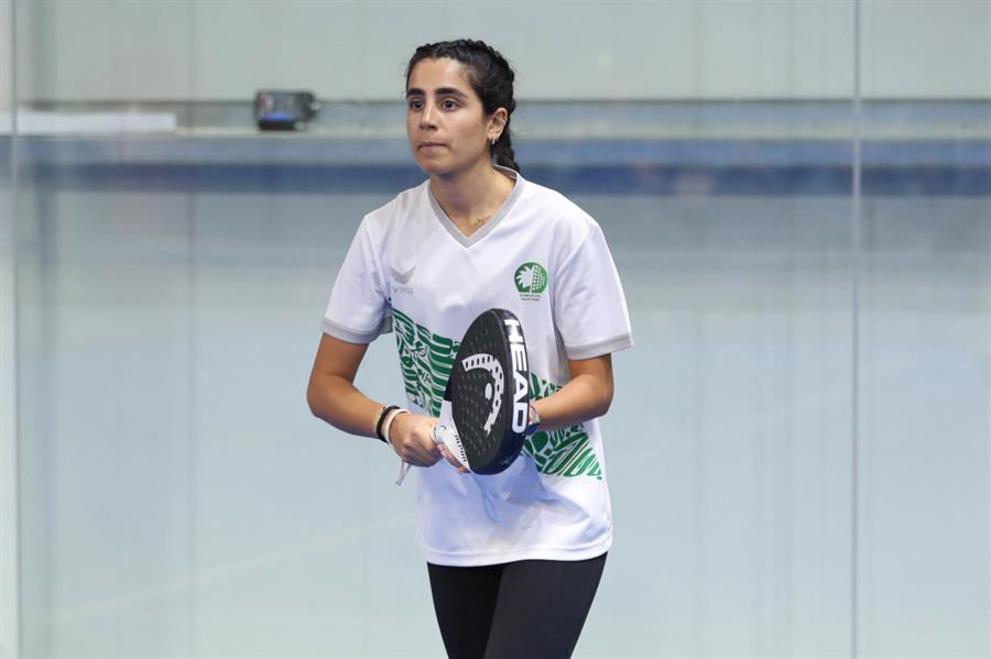 أخضر البادل يهُزم بثلاثية أمام نظيره الكويتي بدور الألعاب الخليجية أخضر البادل يهُزم بثلاثية أمام نظيره الكويتي بدور الألعاب الخليجية