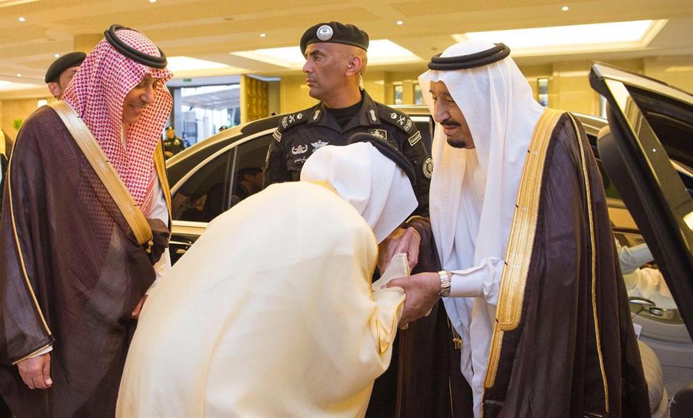 خادم الحرمين يصل مكة المكرمة لقضاء العشر الأواخر من رمضان بجوار بيت الله الحرام