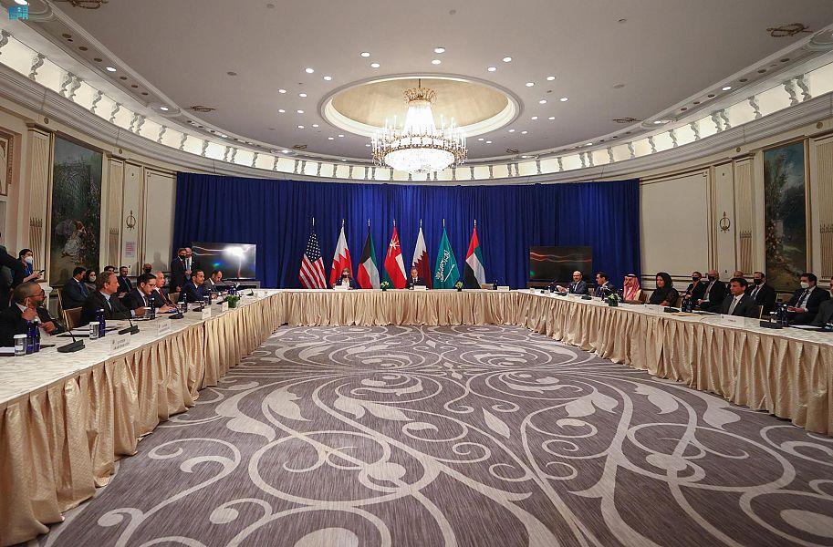 وزير الخارجية يشارك في اجتماع الترويكا مع وزير الخارجية الأمريكي وزير الخارجية يشارك في اجتماع الترويكا مع وزير الخارجية الأمريكي