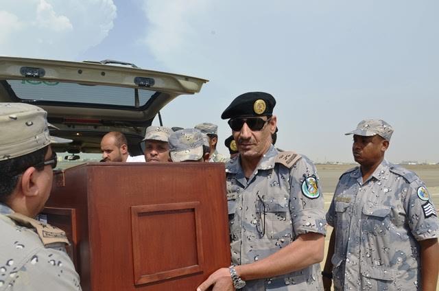 طائرة خاصة تنقل الشهيد فهد البلادي إلى محافظة رابغ - صور طائرة خاصة تنقل الشهيد فهد البلادي إلى محافظة رابغ - صور