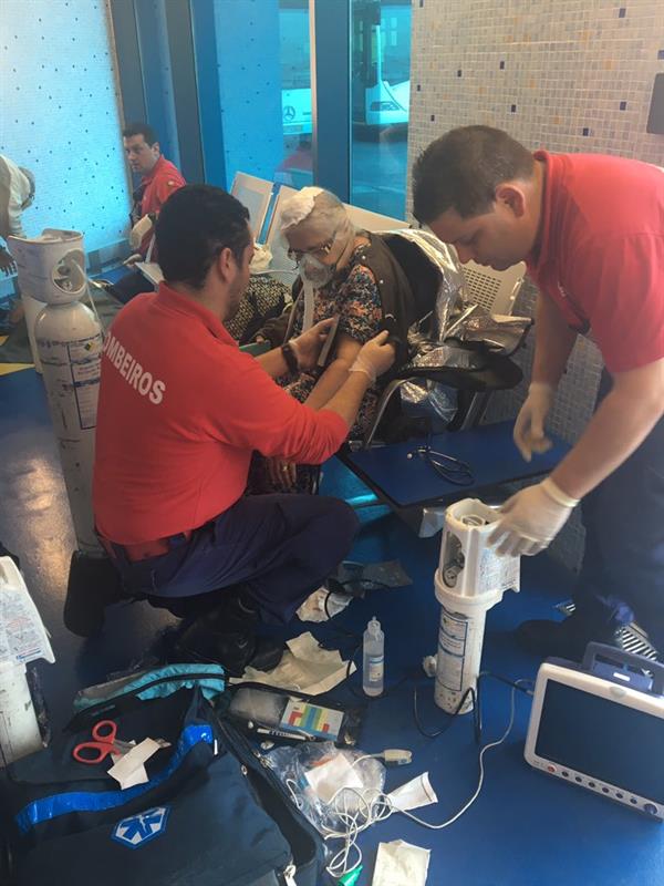 بالصور.. إصابة عدد من ركاب طائرة قطرية إثر هبوطها اضطراريا في جزيرة برتغالية  