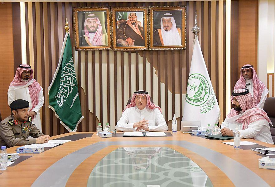 سمو أمير منطقة جازان يرأس اجتماع لجنة مكافحة الأوبئة ومسبباتها بالمنطقة