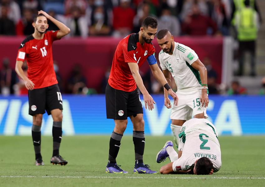 مصر تتصدر مجموعتها بكأس العرب على حساب الجزائر