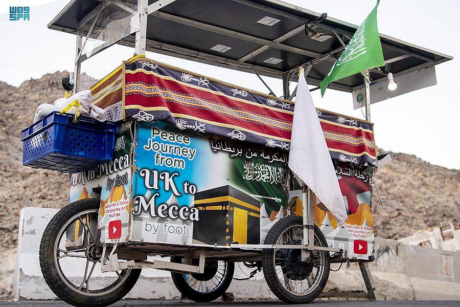 استغرقت رحلته 10 أشهر.. وزير استغرقت رحلته 10 أشهر.. وزير