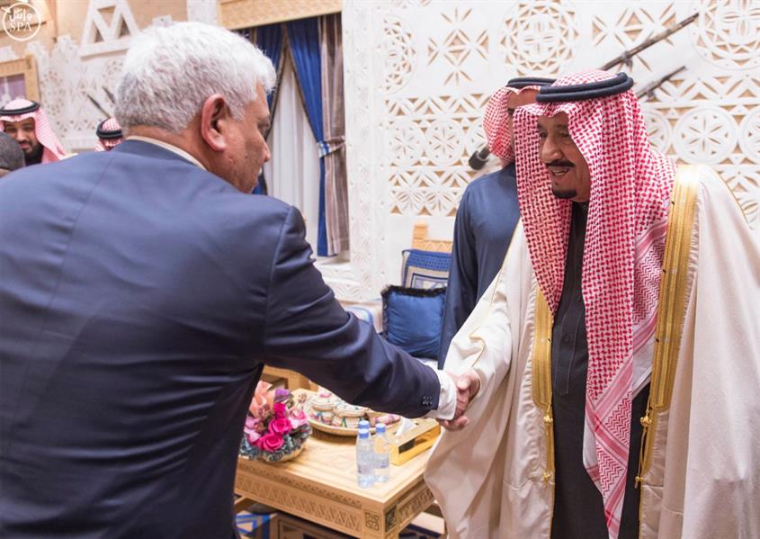 بالصور.. خادم الحرمين الشريفين يستقبل وفد المعارضة السورية بالصور.. خادم الحرمين الشريفين يستقبل وفد المعارضة السورية