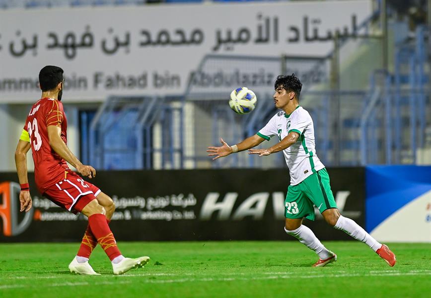 الأخضر الأولمبي يتأهل لنصف نهائي بطولة غرب آسيا بثلاثية أمام البحرين (صور) الأخضر الأولمبي يتأهل لنصف نهائي بطولة غرب آسيا بثلاثية أمام البحرين (صور)