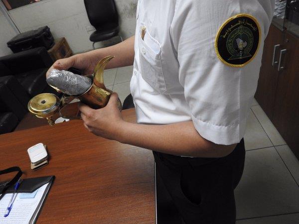 جمرك الدّرة يُحبط محاولة لتهريب 1410 حبة من حبوب الكبتاجون المخدرة 