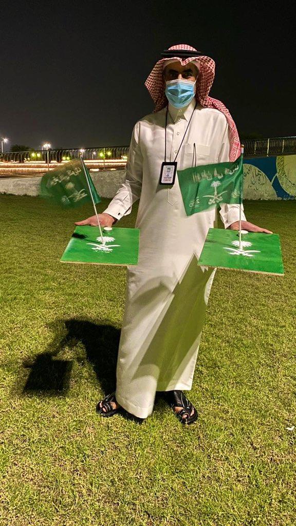 90 طوفاً مصغراً ومضيئاً بكورنيش الدمام ابتهاجاً بـاليوم الوطني للمملكة 