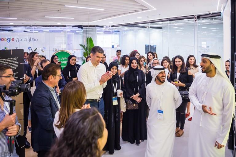 قوقل تطلق برنامج “مهارات” لتطوير المهارات الرقمية في العالم العربي
