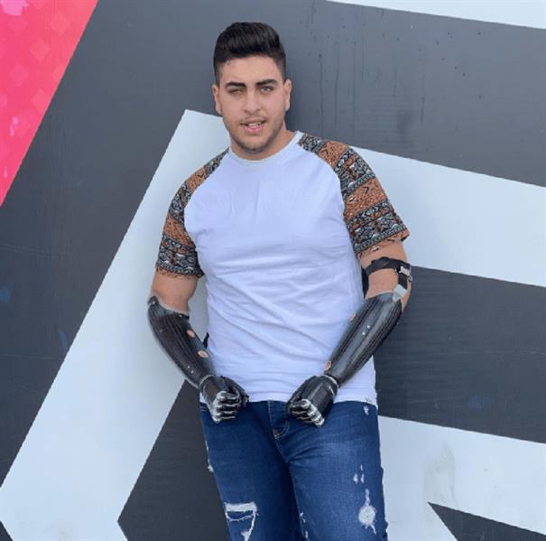 فتى الزرقاء فتى الزرقاء