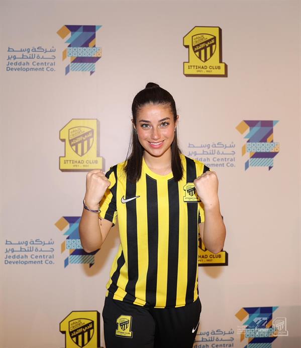 رسميًا.. الاتحاد يُمدد تعاقده مع لاعبته فرح جفري رسميًا.. الاتحاد يُمدد تعاقده مع لاعبته فرح جفري