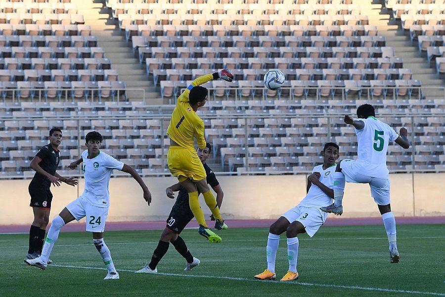 4 - صفر.. 4 - صفر..