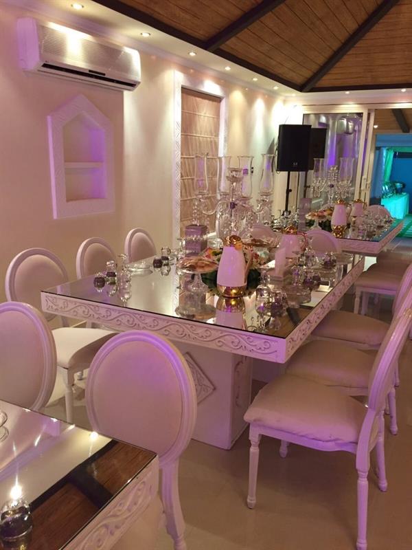 هدية من ولي العهد لموقوف أمني بمناسبة زواجه هدية من ولي العهد لموقوف أمني بمناسبة زواجه