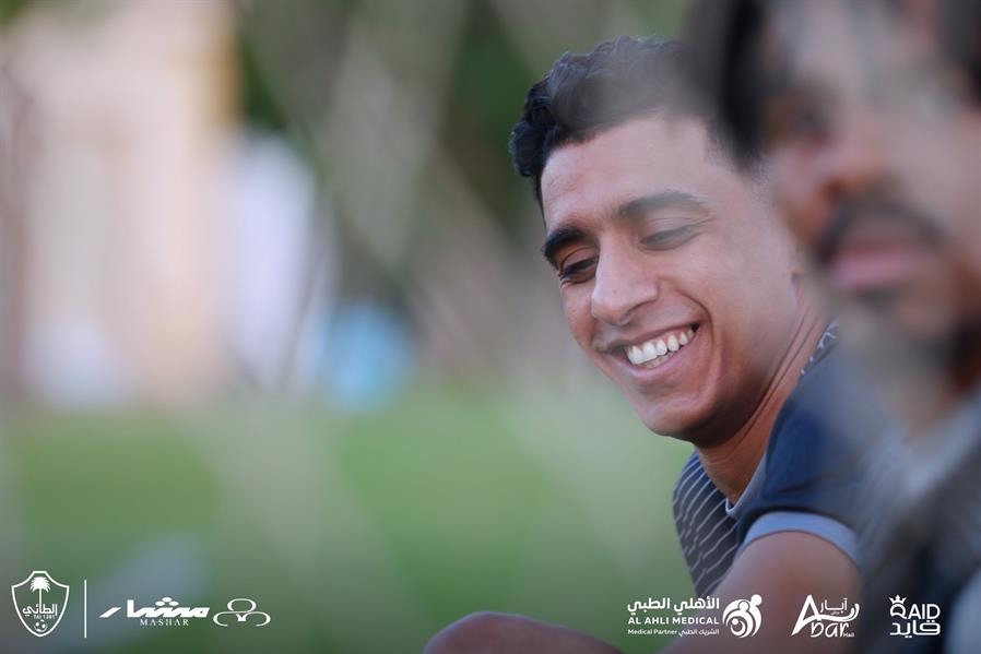 إبراهيم الزبيدي ينضم لمعسكر الطائي (صور)