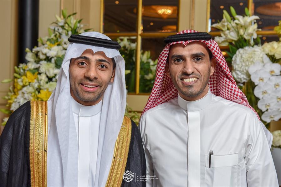 تيسير الجاسم يحتفل بزفافه في الأحساء (صور) تيسير الجاسم يحتفل بزفافه في الأحساء (صور)