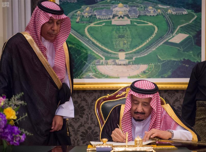 بالصور.. خادم الحرمين يُشرّف حفل عشاء ملك ماليزيا ويؤكد على وقوف المملكة وراء القضايا الإسلامية