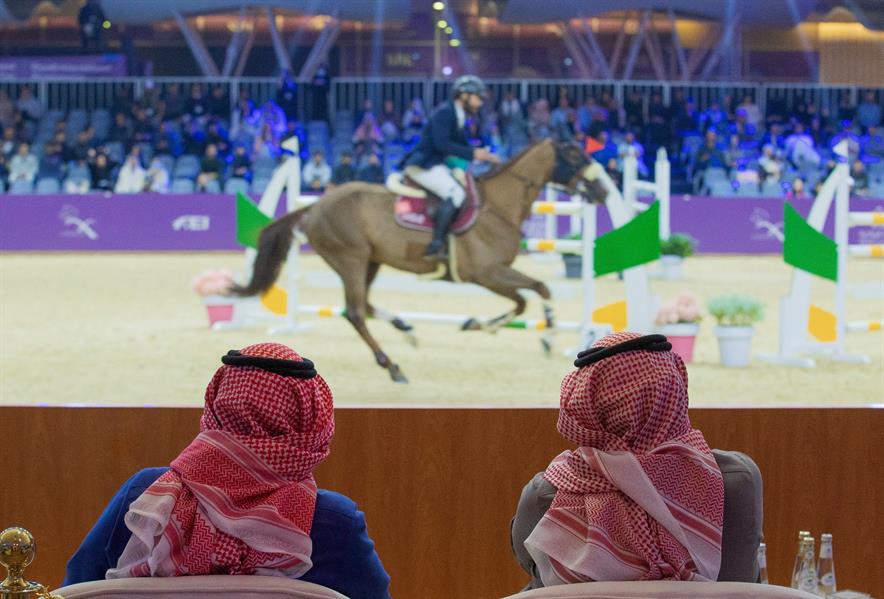 تتويج الفائزين بشوط الجائزة الكبرى بمنافسات بطولة الرياض الدولية