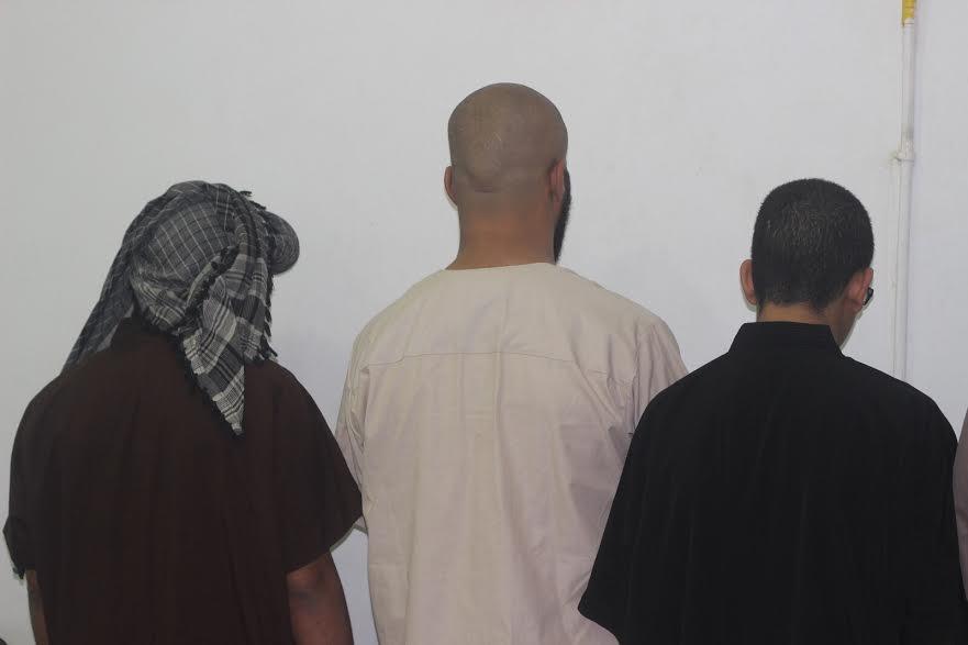 الإطاحة بـ 8 مواطنين وسوداني في تشكيل عصابي للسطو على المنازل وسرقة السيارات بالخرج - صور الإطاحة بـ 8 مواطنين وسوداني في تشكيل عصابي للسطو على المنازل وسرقة السيارات بالخرج - صور