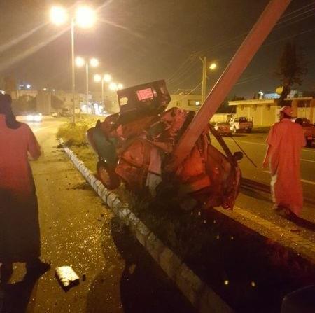في بلجرشي.. انشطار مركبة الى نصفين ينقل قائدها الى العناية المركزة