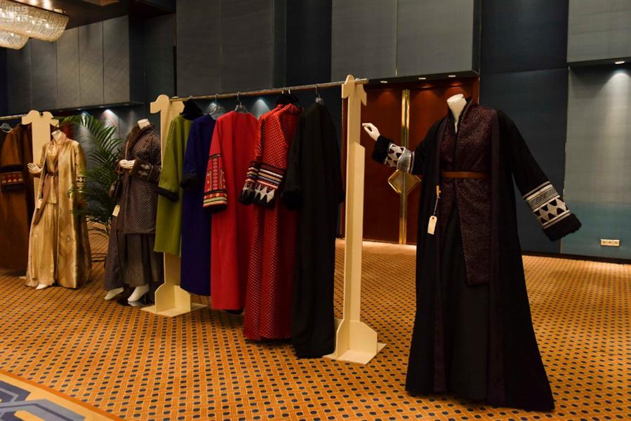 افتتاح معرض نسائي للأزياء الشتوية بقصر الثقافة في الرياض