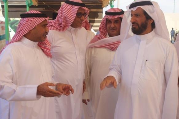 المقرن يقوم بزيارة مفاجئة لمركز التأهيل الشامل بجازان المقرن يقوم بزيارة مفاجئة لمركز التأهيل الشامل بجازان