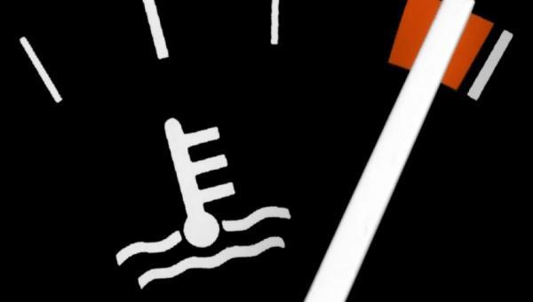 تعرف على ما تعنيه أضواء لمبات تعرف على ما تعنيه أضواء لمبات