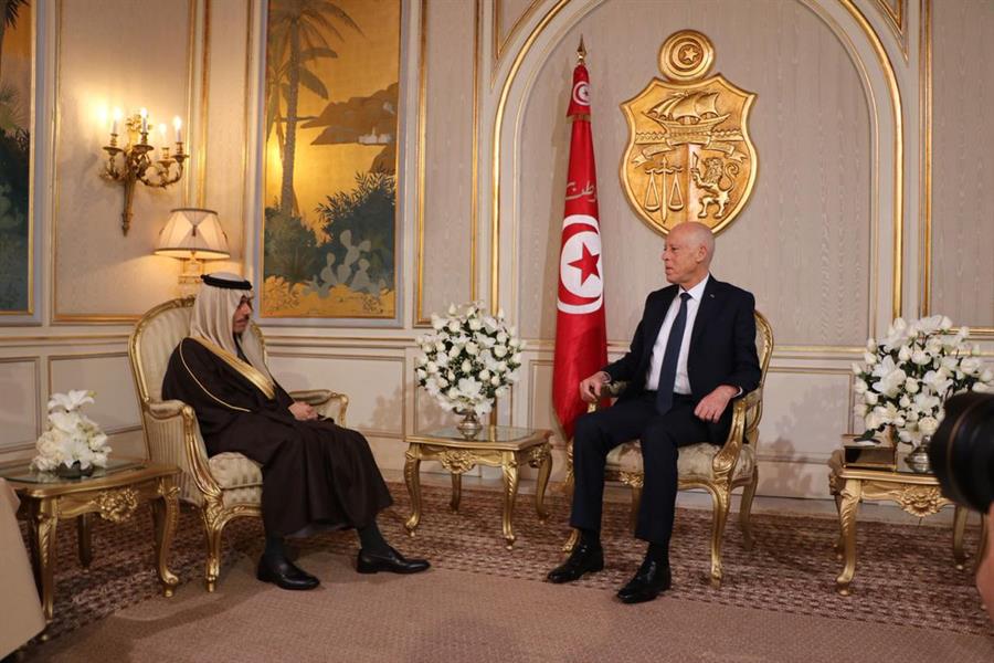 الأمير فيصل بن فرحان ورئيس الجمهورية التونسية قيس سعيد