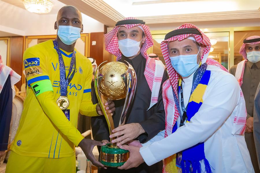 تتويج النصر تتويج النصر