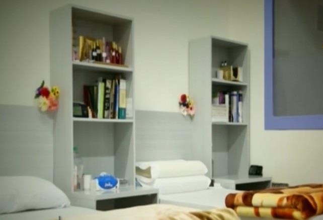 جولة مثيرة في سجن الحائر.. مرافق ترفيهية وفندقية لاستقبال العائلة وجلسات طرب.. وسجناء يروون قصصهم