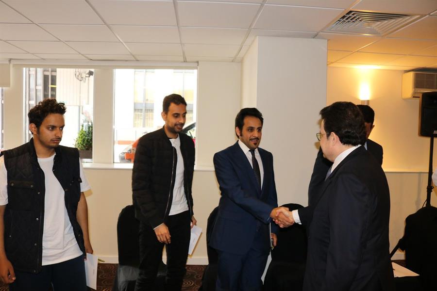 سفير المملكة ببريطانيا يؤكد عدم تعرض أي سعودي لأذى جراء حادث مانشستر الإرهابي