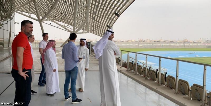 نائب رئيس الاتحاد الدولي لكرة السلة يتفقد ملاعب مدن العالم في جدة