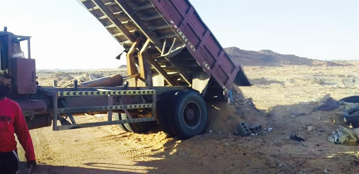 ألزمت المخالفين بإزالتها.. ألزمت المخالفين بإزالتها..