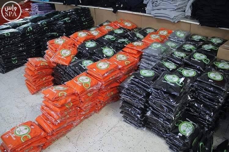 الحملة الوطنية السعودية تستقبل المواد الاغاثيه والكسوة الشتوية المصنعة بتركيا بقيمة (12.112.500) ريال