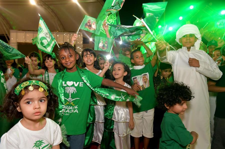 بـ50 فعالية عبر 23 موقعًا.. أمانة الرياض تختتم احتفالاتها باليوم الوطني 92