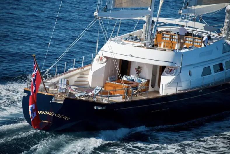  يخت فاخر استضاف مليارديرات ومشاهير للبيع مقابل 11 مليون دولار