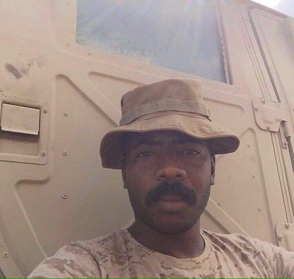 استشهاد عريف بالحد الجنوبي.. وآخر كلماته مع الفراج استشهاد عريف بالحد الجنوبي.. وآخر كلماته مع الفراج