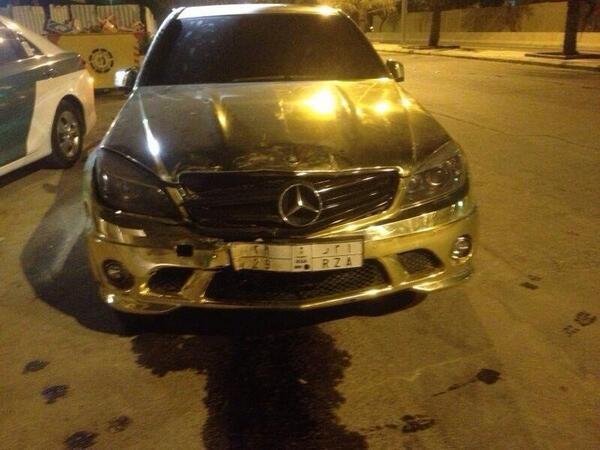 السيارة بعد الحادث