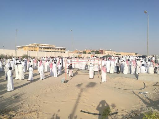 تشيع جثمان باقر