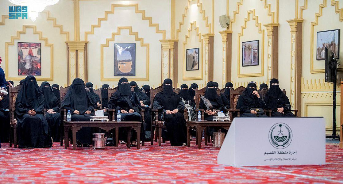 أمير القصيم: نقف صفاً واحداً لمكافحة التستر أمير القصيم: نقف صفاً واحداً لمكافحة التستر