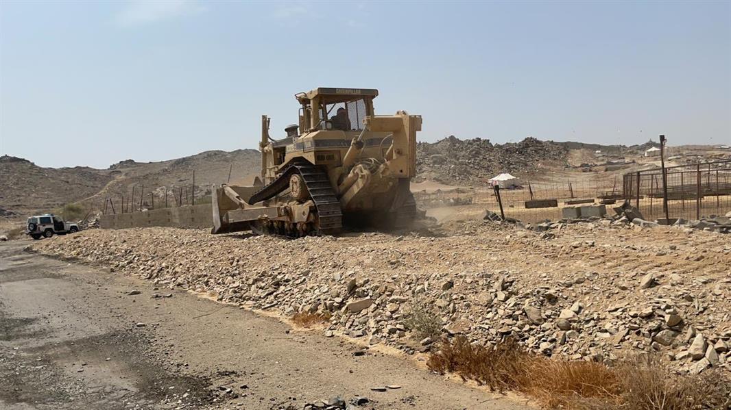 إزالة تعديات على أراضٍ حكومية تتجاوز مساحتها 4 ملايين م2 إزالة تعديات على أراضٍ حكومية تتجاوز مساحتها 4 ملايين م2