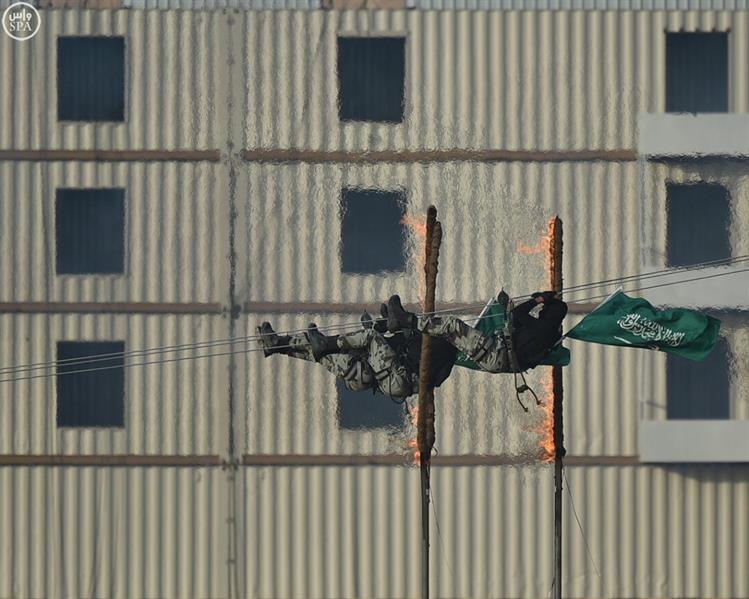 ولي العهد يرعى فعاليات التمرين التعبوي لقوات الطوارئ الخاصة صولة الحق 8